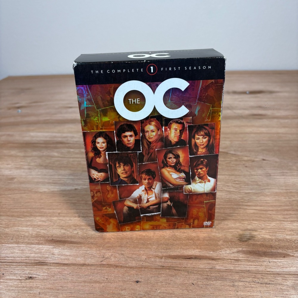 The‎ OC The Complete First Season DVD 7-Disc Box Set 2004 Warner Bros 39680